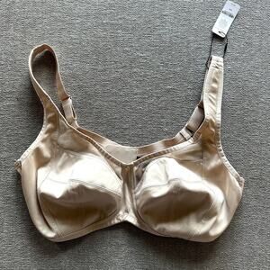 Understance Bra 40G Champagne Beige Spacer Air Vera Wireless bra